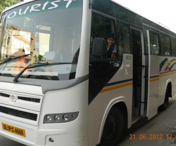 Mini & Large Coach Buses