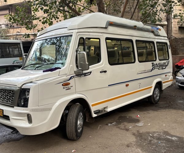 11 Seater Luxury Tempo Traveller